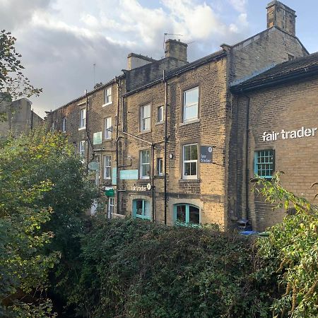 Back Holme Cottage Holmfirth Buitenkant foto
