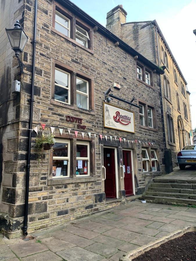 Back Holme Cottage Holmfirth Buitenkant foto