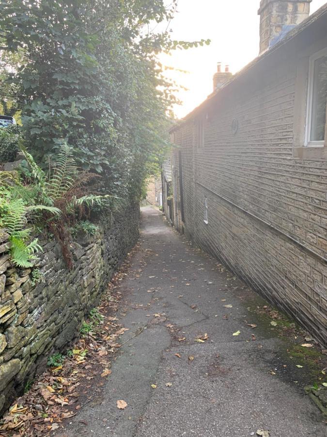 Back Holme Cottage Holmfirth Buitenkant foto